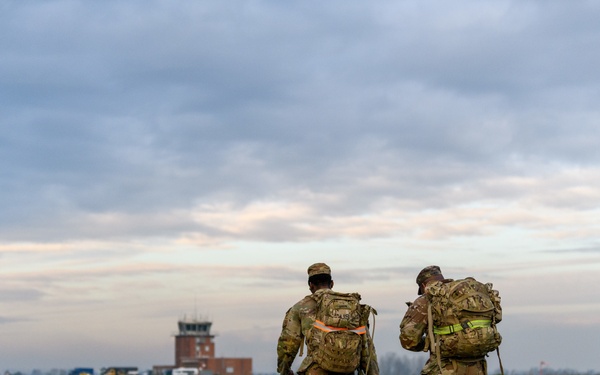 39th Strategic Signal Battalion Q1 Best Warrior Competition: Ruck March