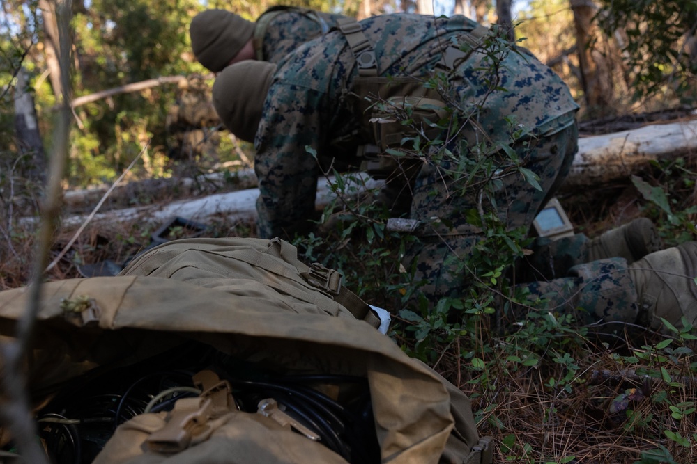 26th MEU Ground Sensor Platoon Provides Force Protection During MEUEX I