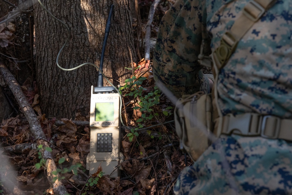 Ground Sensor Platoon provide force protection during MEUEX 1