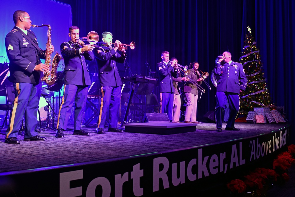 USAACE CG Holiday Concert