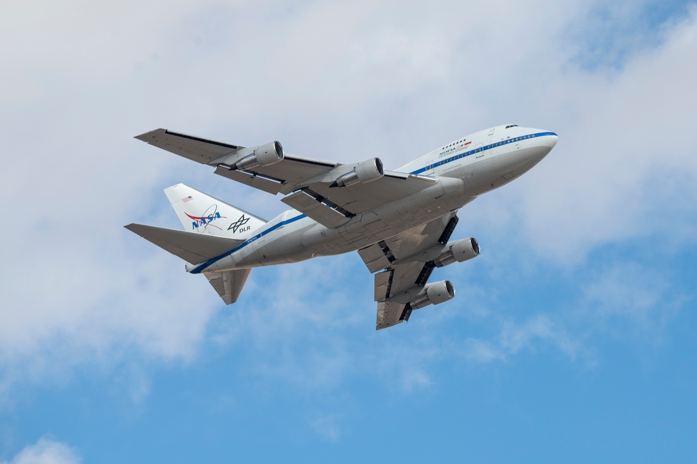 NASA's SOFIA retires