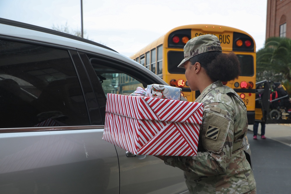 Soldiers, Liberty County Schools Donate Gifts