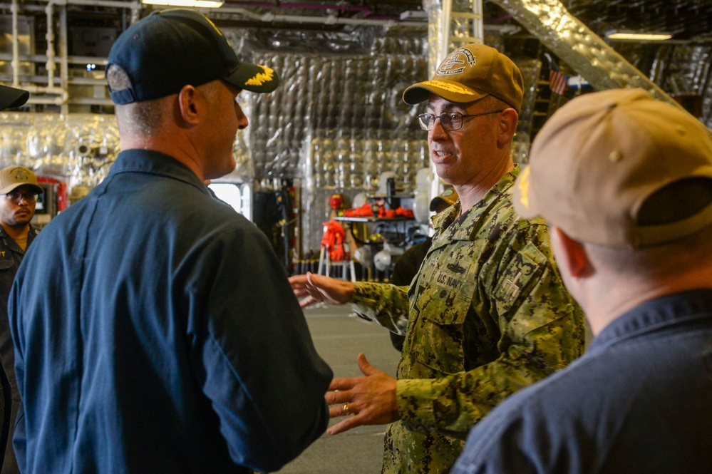 ESG-3 VISITS USS GABRIELLE GIFFORDS (LCS 10)