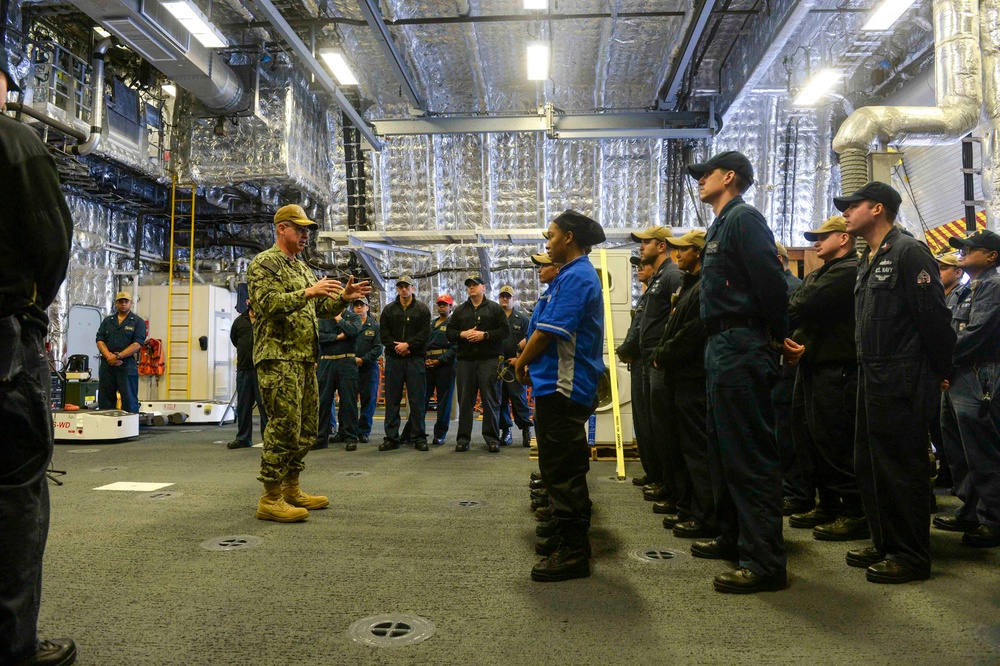 ESG-3 VISITS USS GABRIELLE GIFFORDS (LCS 10)