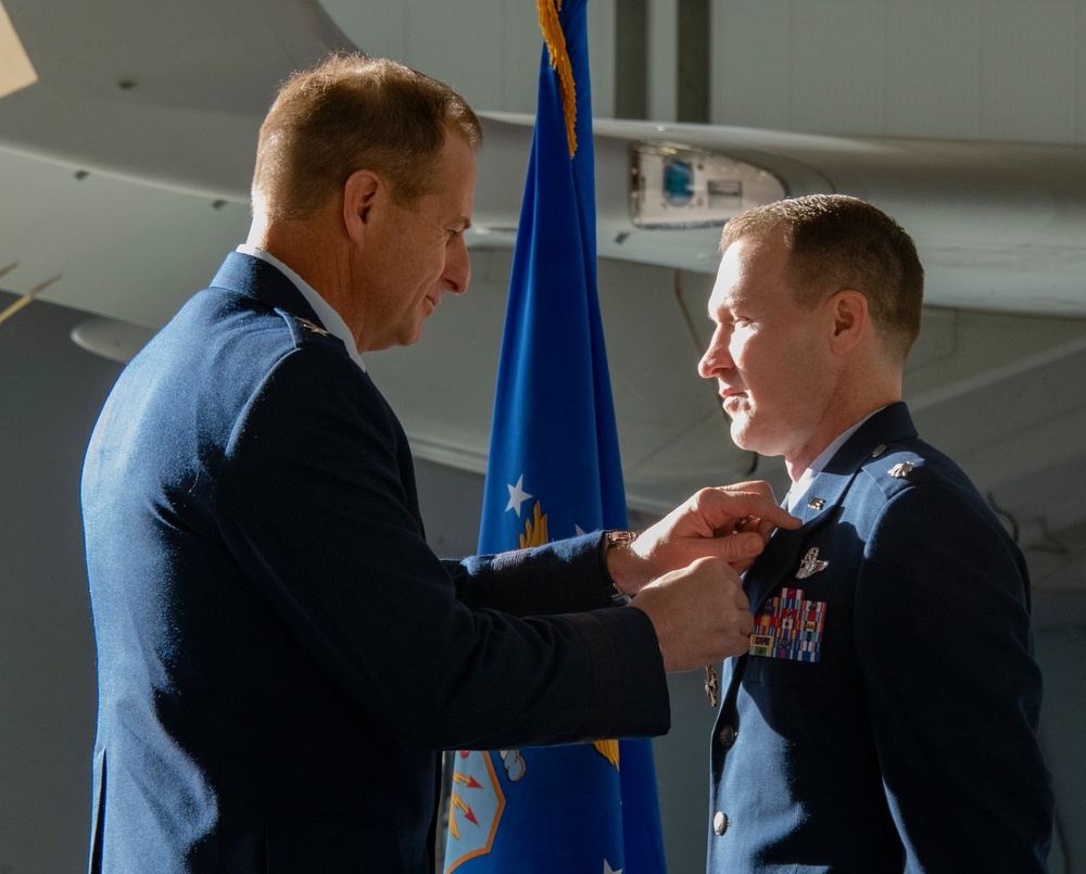 Travis hosts Distinguished Flying Cross ceremony