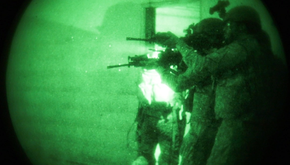 Green Berets and Royal Saudi Special Security Forces Exercise