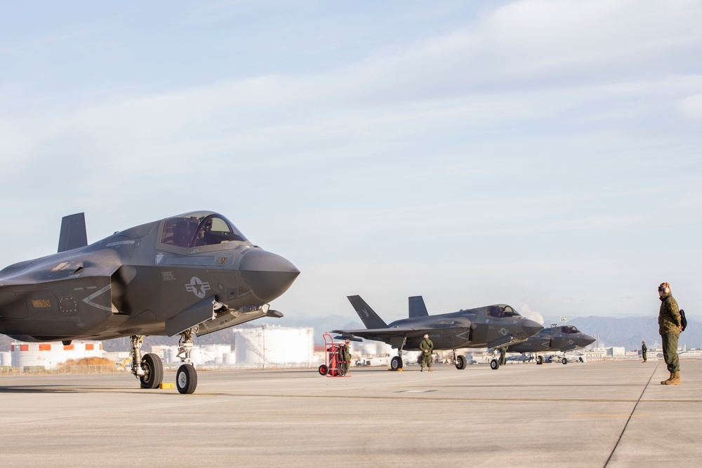 Coming In Hot; VMFA-242 conducts Live Ordnance Hot loading