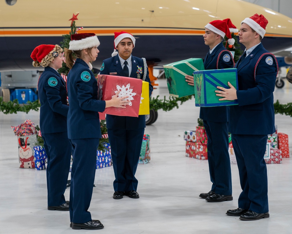 High Rollers help Santa bring Christmas cheer for Operation Santa Claus