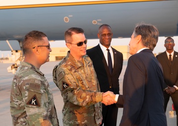 U.S. Secretary of State visits AUAB