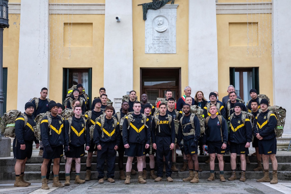 Sky Soldiers march to donate toys in local Italian communities