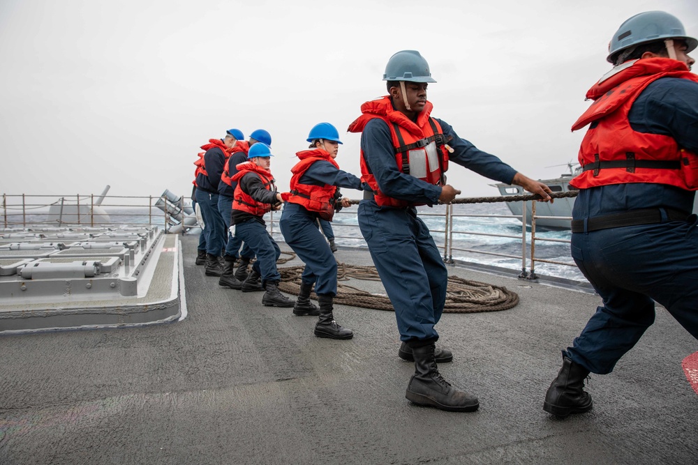 USS Leyte Gulf (CG 55) Completes Replenishment-at-Sea