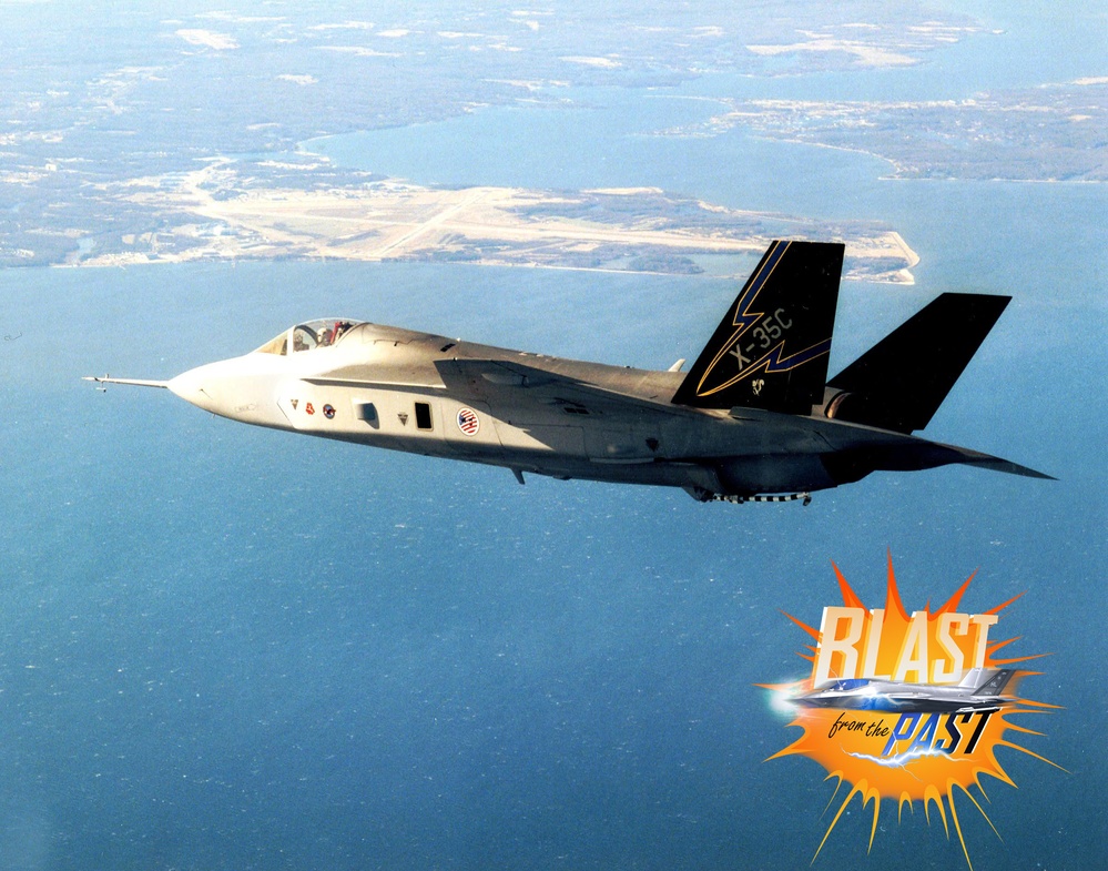 Looking Back: X-35C Test Program First Flight