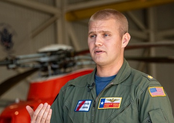 Hurricane Harvey survivors reunite with Coast Guard pilot in Houston, Texas