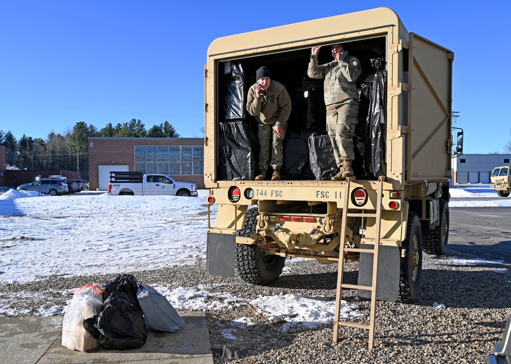 NH National Guard gives Santa tactical assist