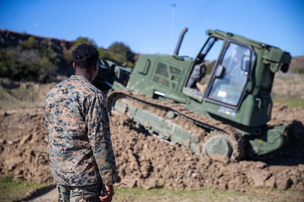 Earth Movers – Combat Service Support Company FEX