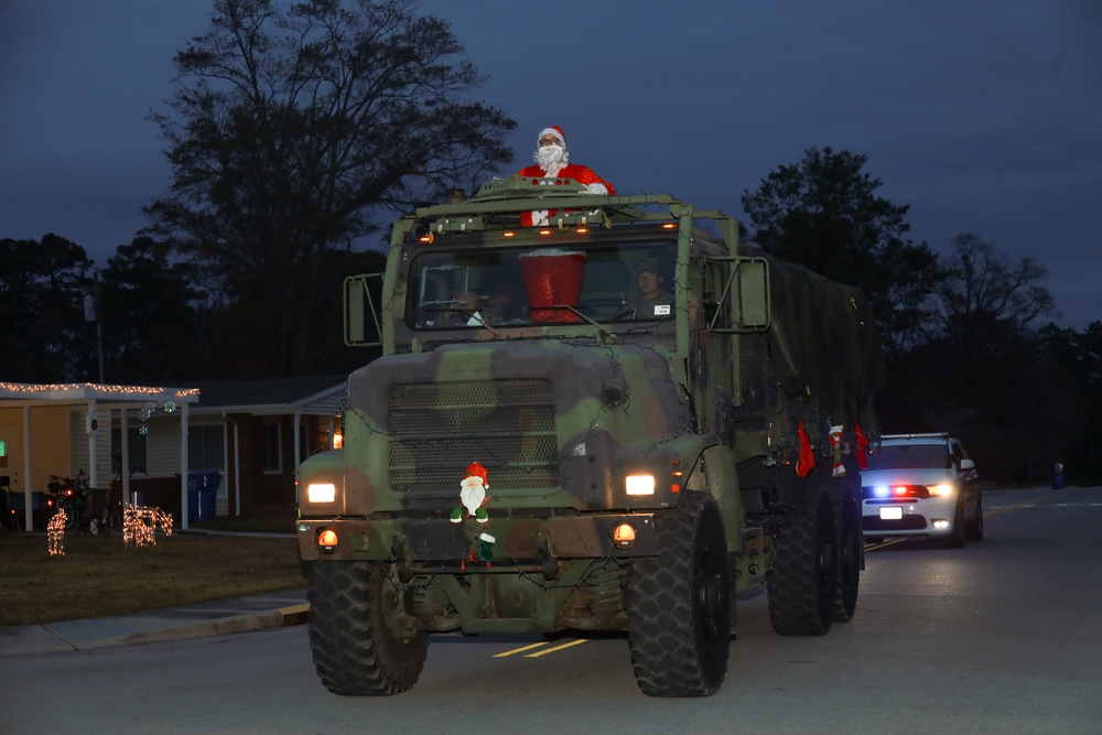 2ND MAW Band Christmas Parade