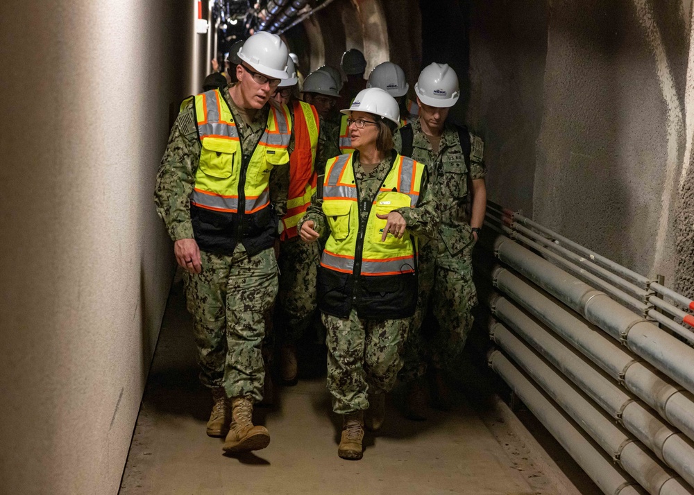 Vice Chief of Naval Operations Visits Red Hill