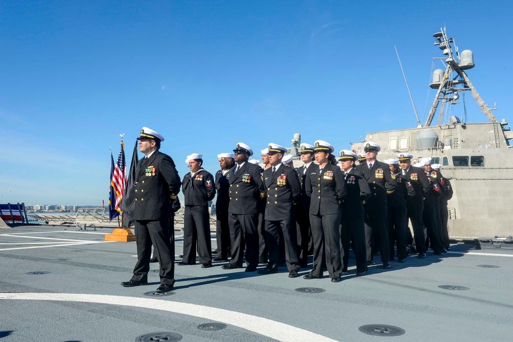 USS Gabrielle Giffords (LCS 10) Holds Change of Command