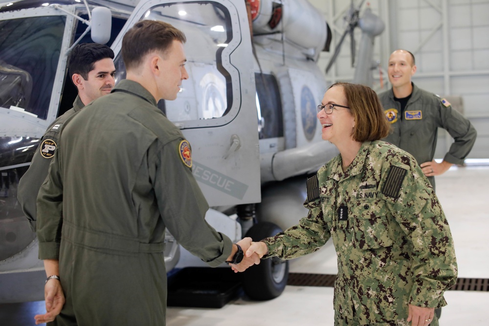 Adm. Franchetti visits MCBH