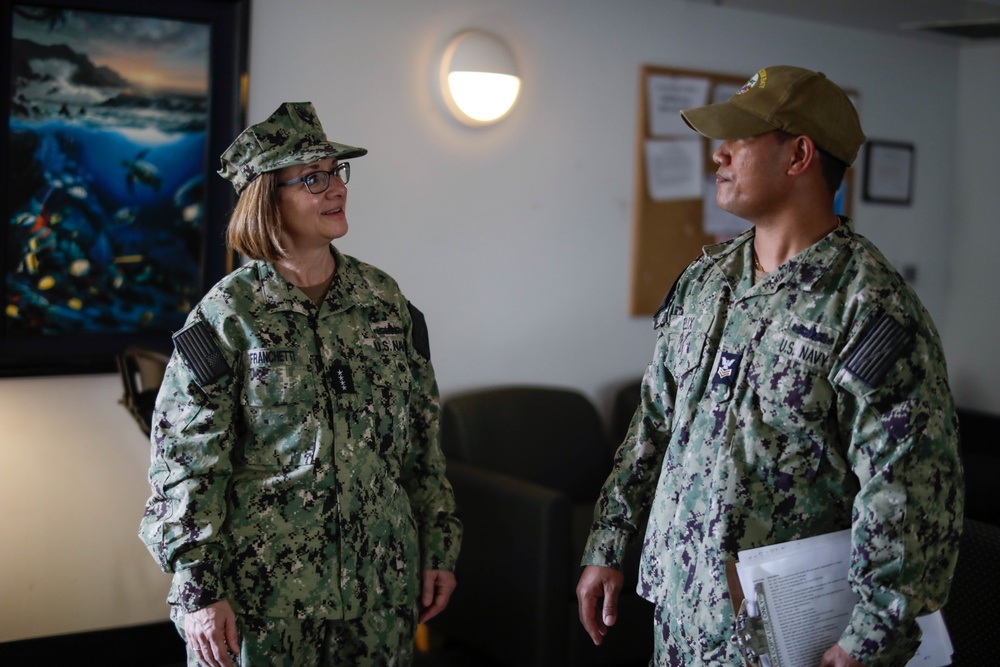Adm. Franchetti visits MCBH