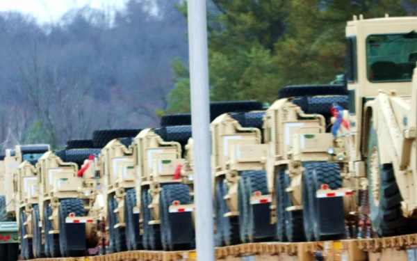Photo Essay: 411th Engineer Company equipment deployment by rail movement at Fort McCoy, Part X