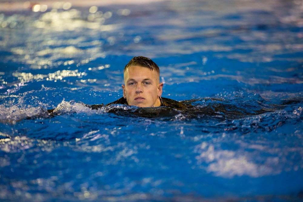 U.S. Marines, JMSDF take part in Bilateral Swim Qualification