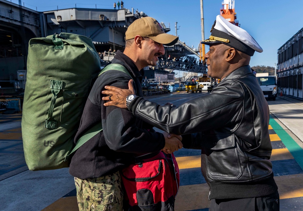 DESRON 15 Completes 2022 Deployment with USS Ronald Reagan