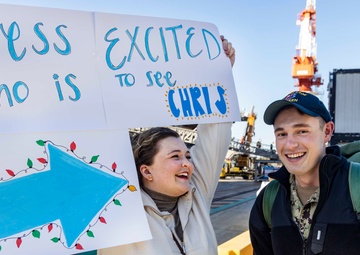 DESRON 15 Completes 2022 Deployment with USS Ronald Reagan