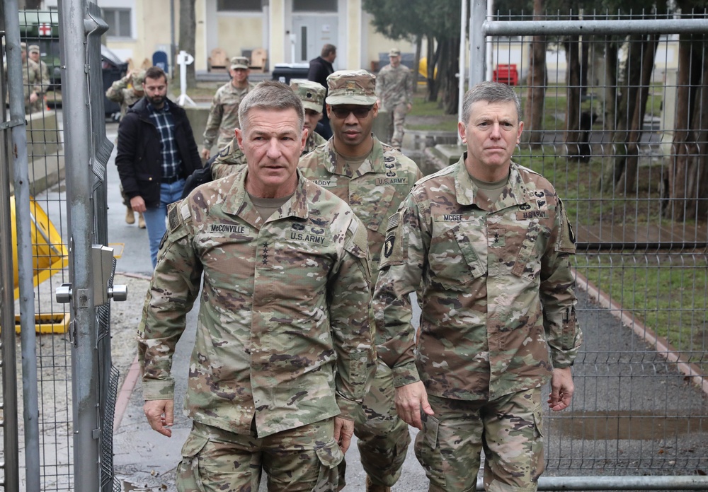 Chief of Staff and Sergeant Major of the Army Visit Romania