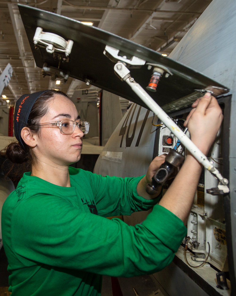 Sailors Repairs Broken Wire