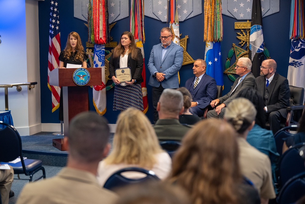 ORNG Service Member and Family Support contractor wins DOD award for suicide prevention
