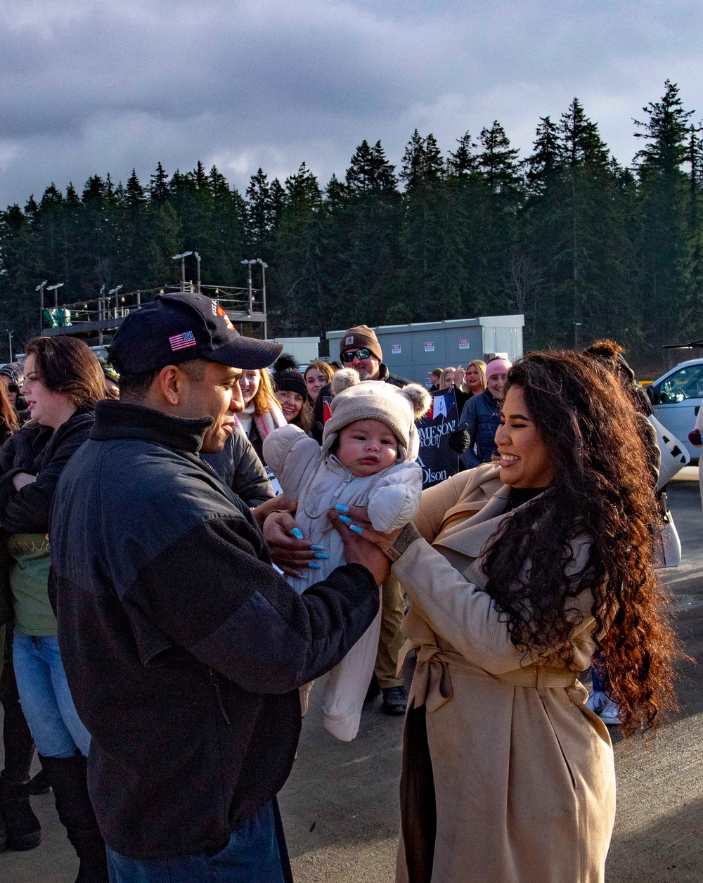 USS Seawolf Returns from Deployment