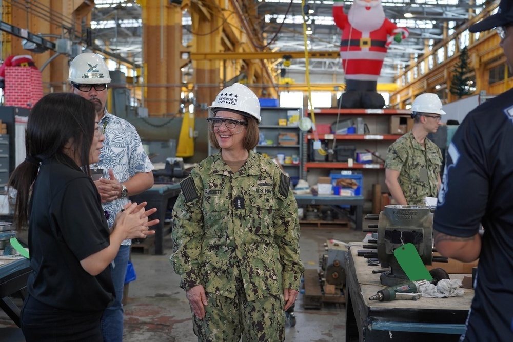 VCNO Visits Pearl Harbor Naval Shipyard and Intermediate Maintenance Facility