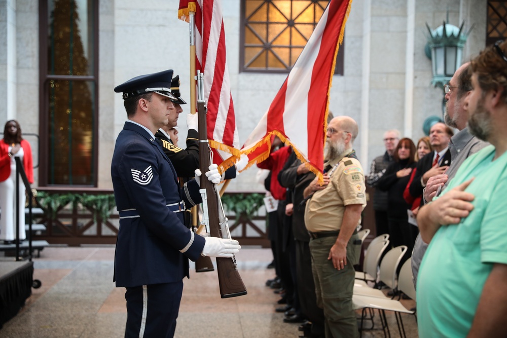 Wreaths Across America ceremony at Ohio Statehouse honors veterans