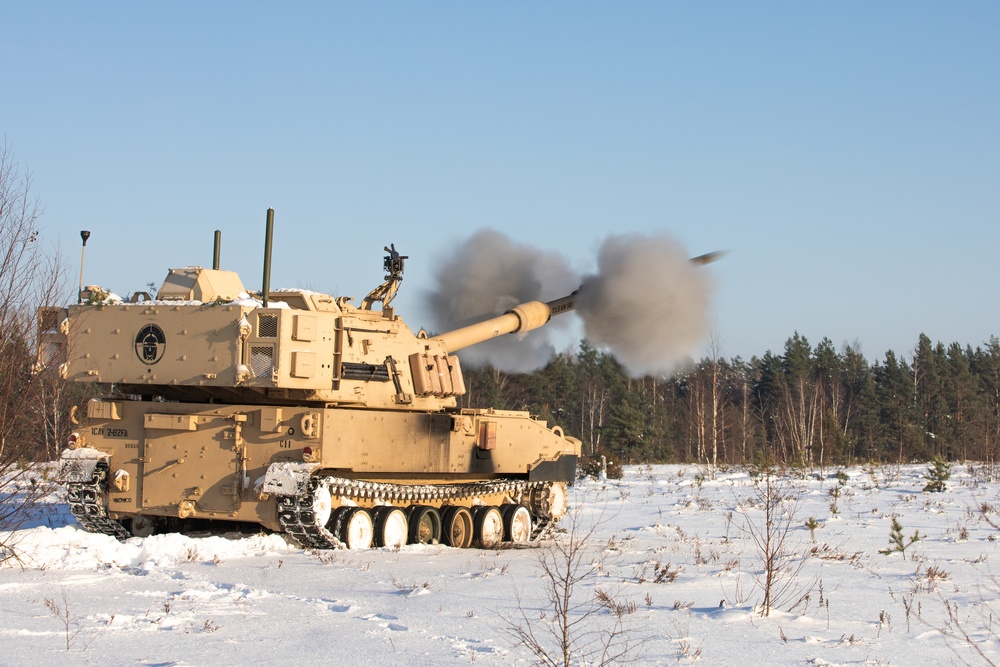 2-82 FA Pierces Through the Winter Snow with Joint Live Fire Exercise