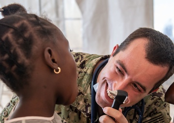 USNS COMFORT COMPLETES ITS FINAL MISSION STOP OF CP 2022 IN HAITI