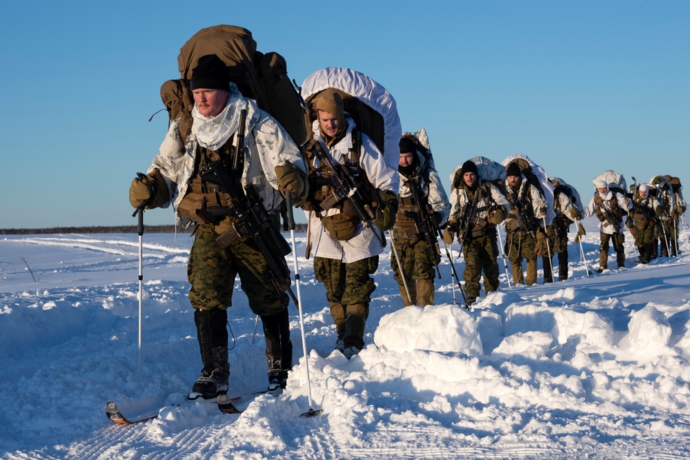 2d Reconnaissance Battalion Marines conduct cold weather training in Alaska