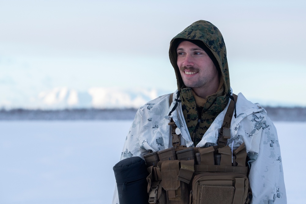 2d Reconnaissance Battalion Marines conduct cold weather training in Alaska