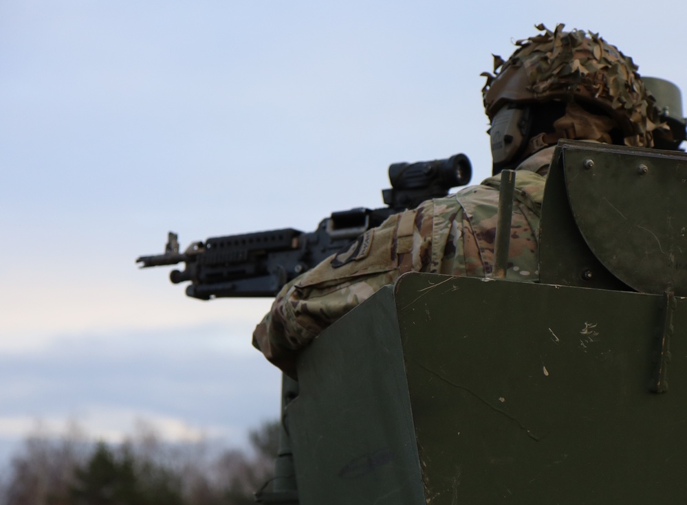 C/1-26 IN CAMLFX Live Fire