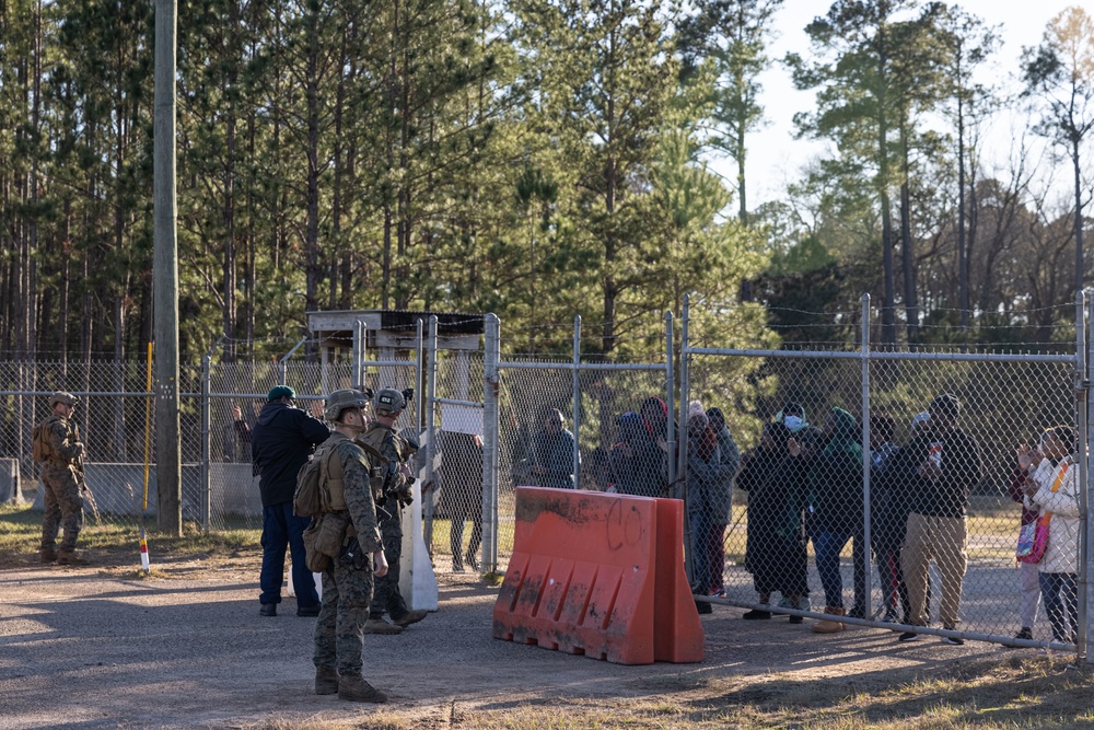 26th MEU Conducts Scenario-Based NEO