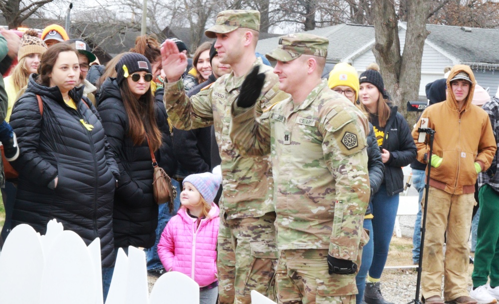 Illinois National Guard Helps Make 3-Year-Old June Peden-Stade's Wish for a Parade a Reality