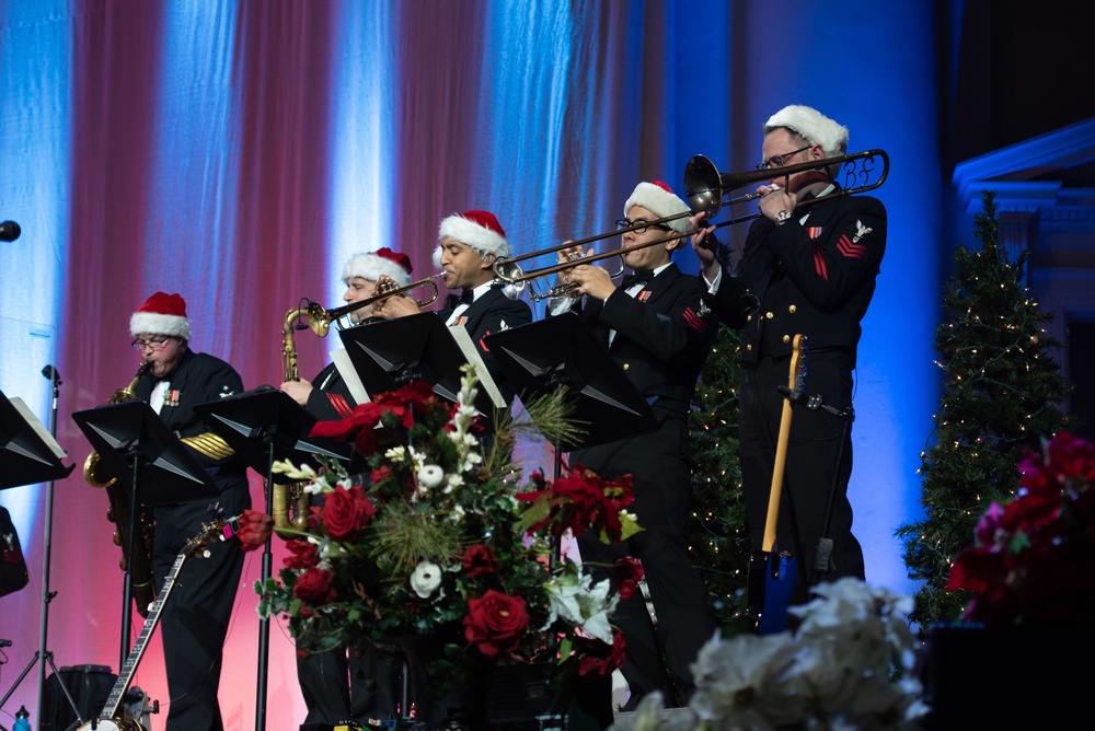 The U.S. Navy Band Holiday Concert