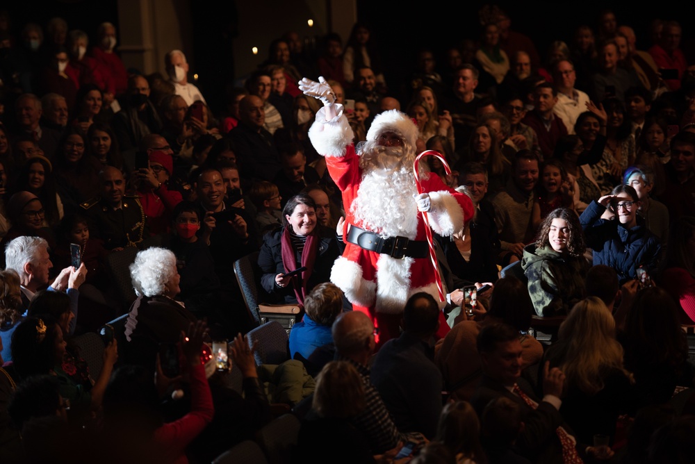 The U.S. Navy Band Holiday Concert