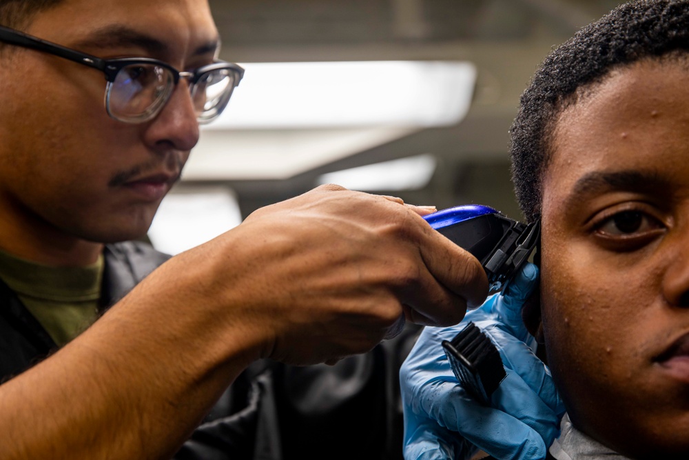 Makin Island Barber