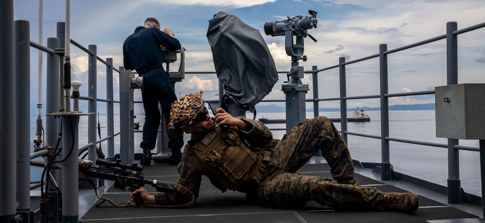 Makin Island Straits Transit