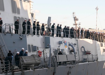 USS Shoup Arrives