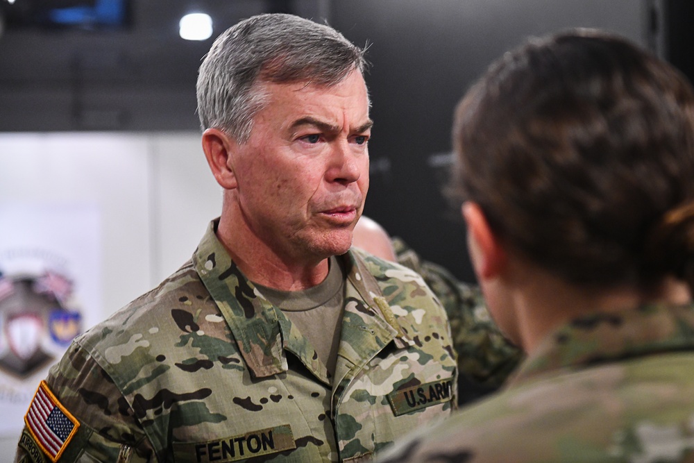 USSOCOM and SOCEUR commander visit JICC