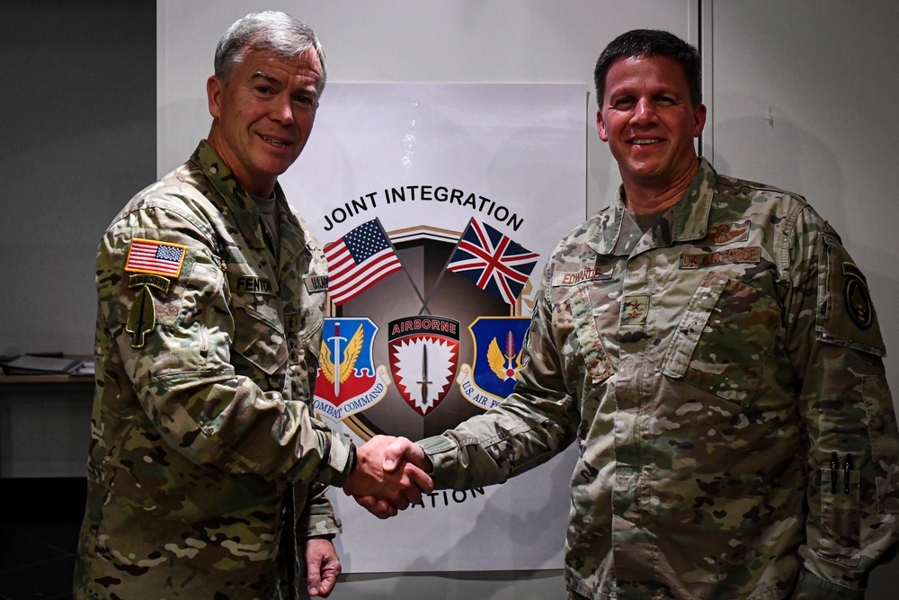 USSOCOM and SOCEUR commander visit JICC