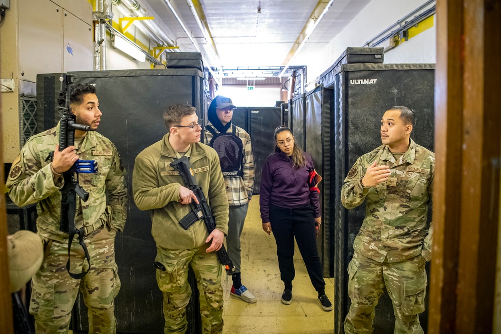 Pathfinder defenders, medics evaluate readiness during Active shooter exercise