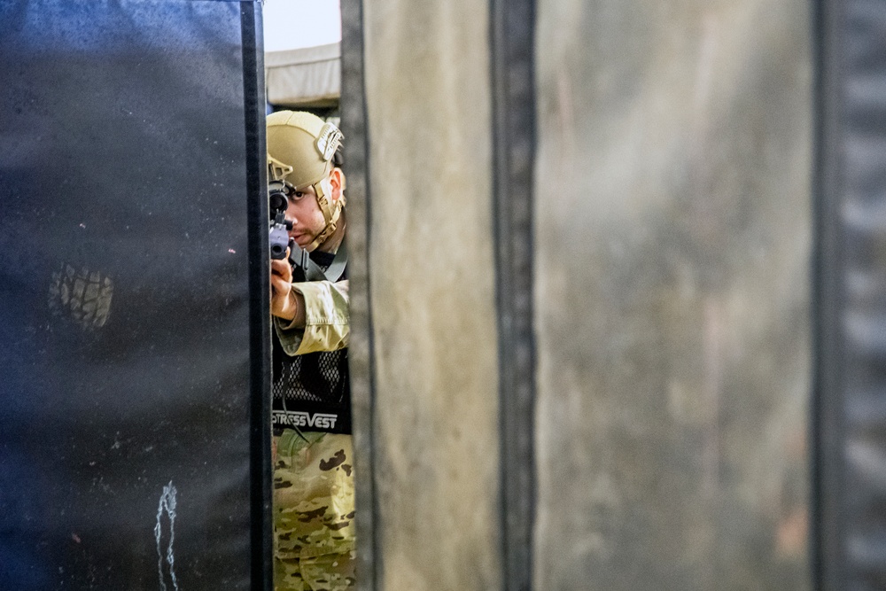 Pathfinder defenders, medics evaluate readiness during Active shooter exercise